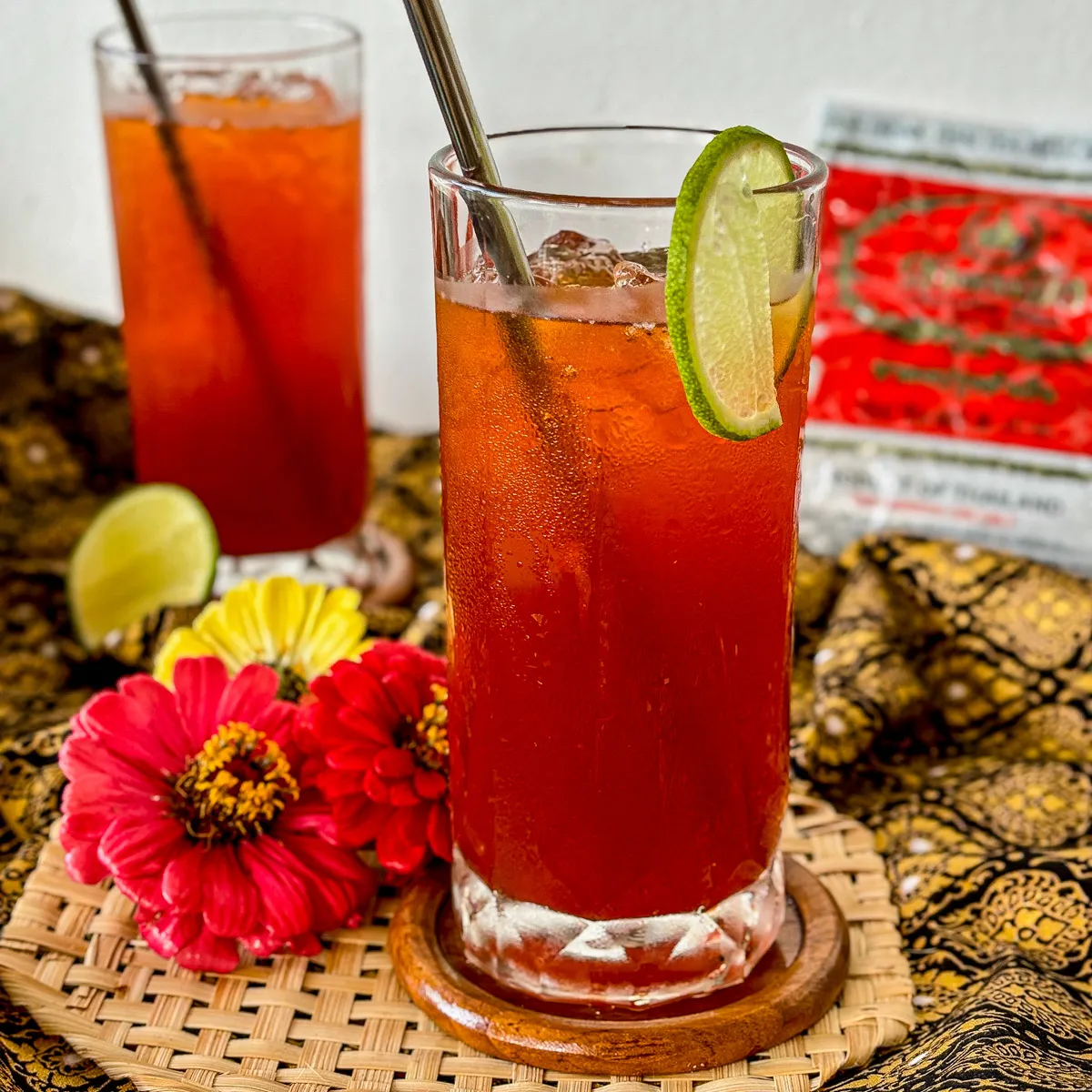 Thai iced tea with Lime